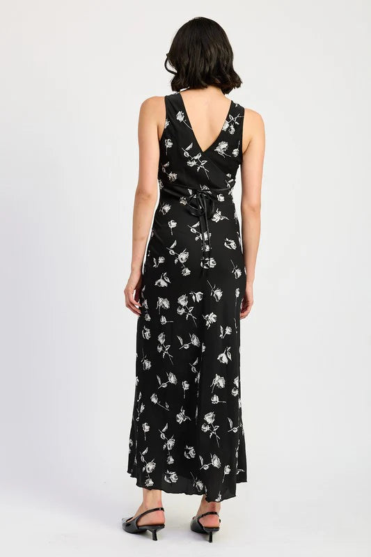 FLORAL V NECK MAXI DRESS: BLACK