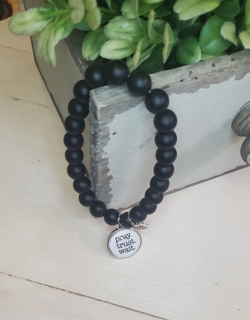 Sentiment Bracelet 16