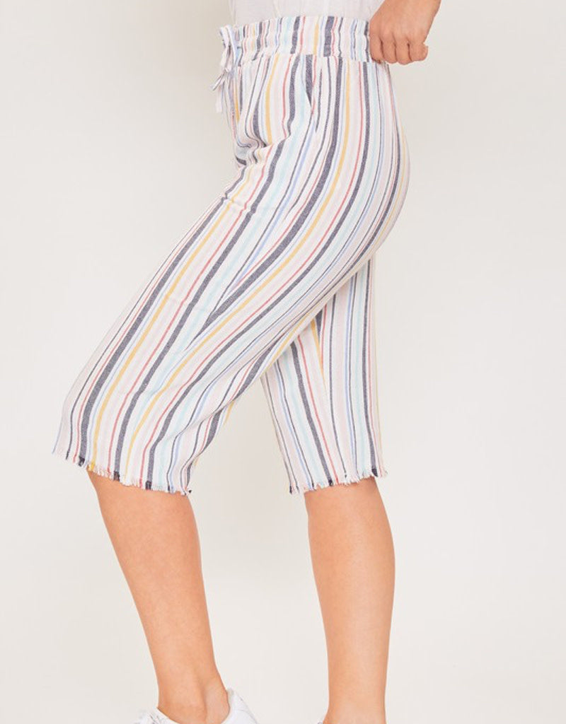 Missy Petite Linen Capri With Fray Hem - Multi