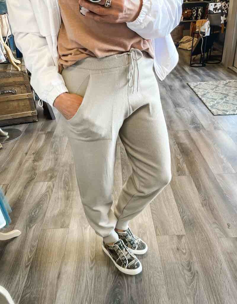 Shantel Knit Joggers - Beige