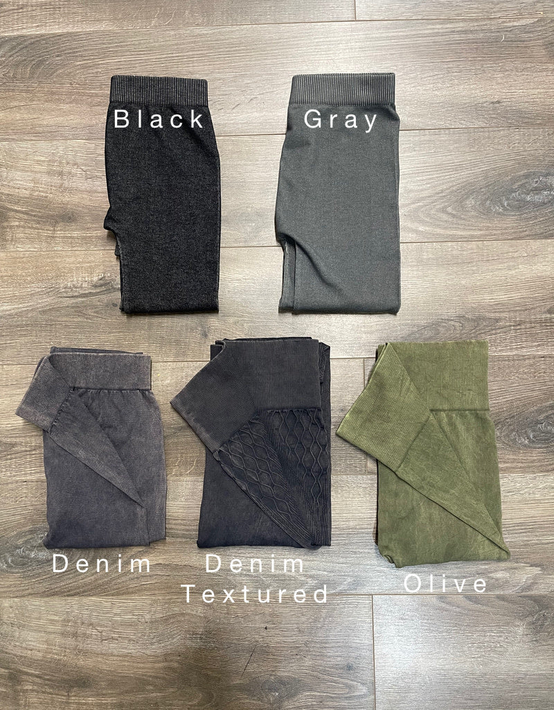 Nikibiki Vintage Leggings