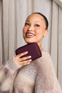 Alessia Zip-Around Wallet: Chocolate