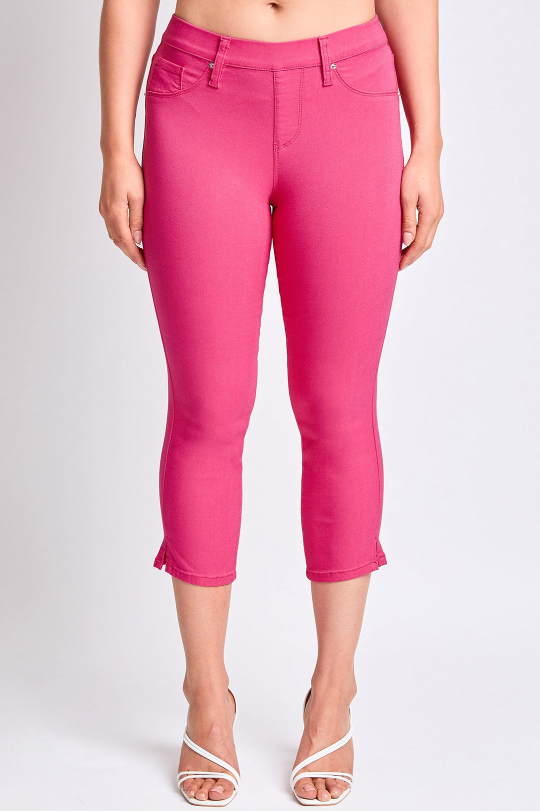 Women's Hyperstretch Pull On Capri