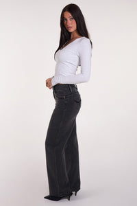 Women's Luxe High Rise WannaBettaButt Straight  Jeans