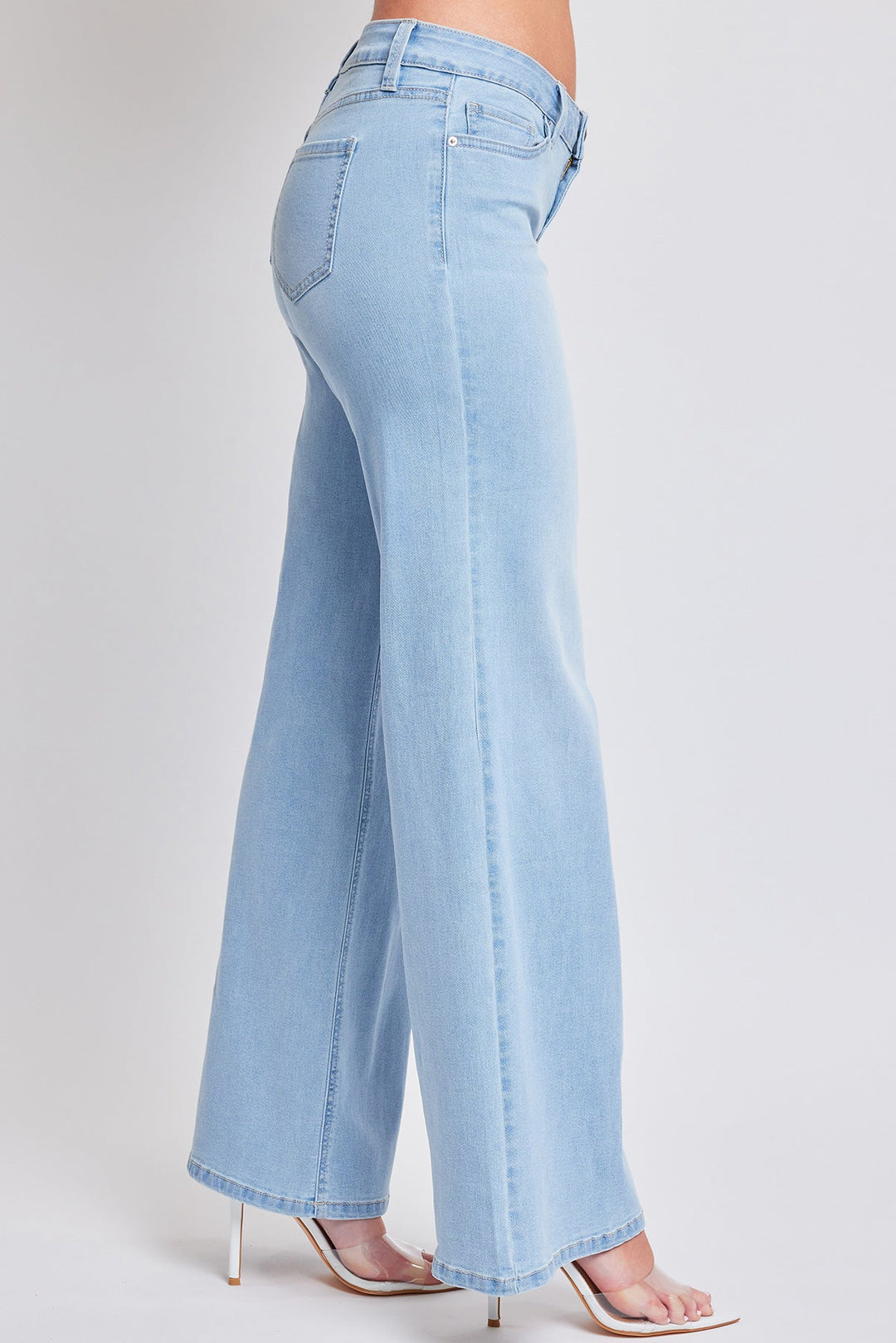 Women's Essential Low Rise Wide Leg Jeans