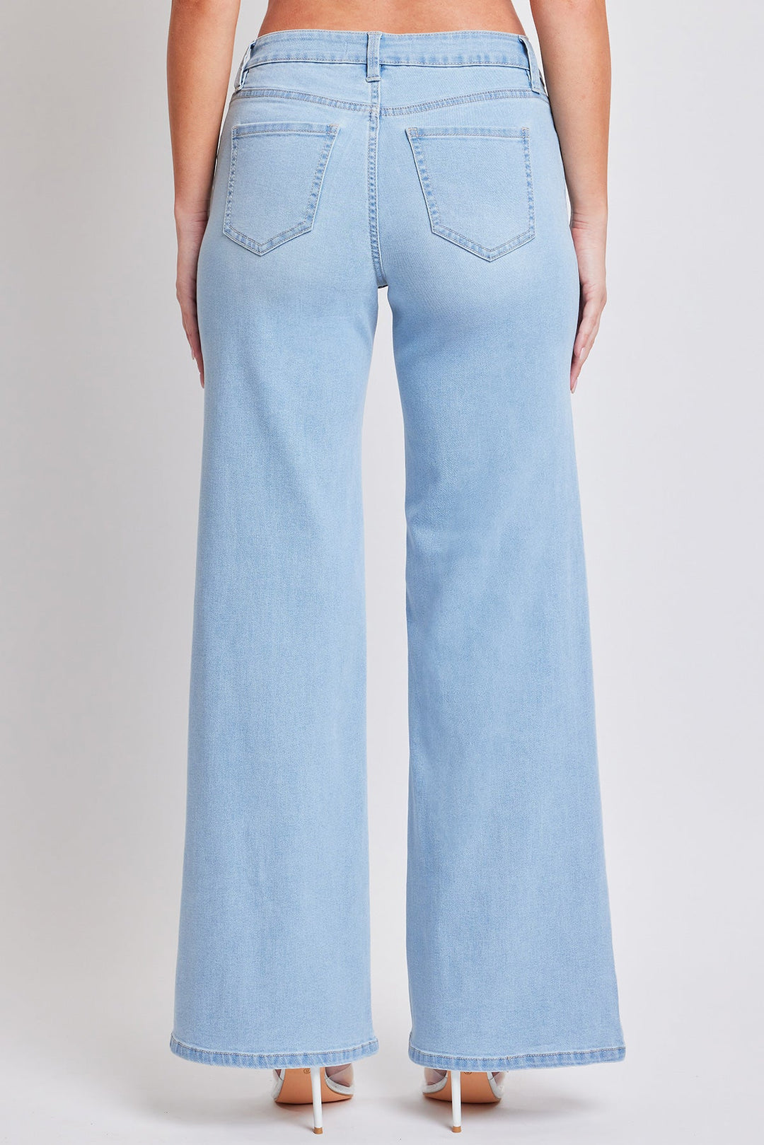 Women's Essential Low Rise Wide Leg Jeans