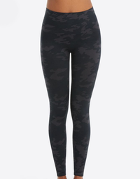 Look at Me Now Seamless SPANX Leggings - Camo