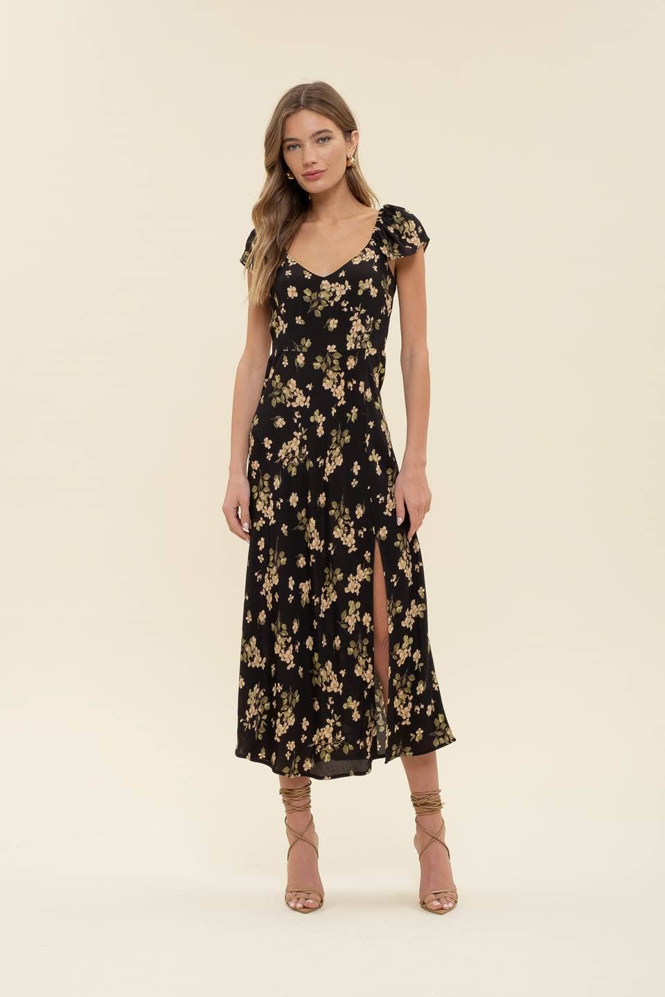 Floral V Neck Ruffle Sleeve Midi Dress - Black