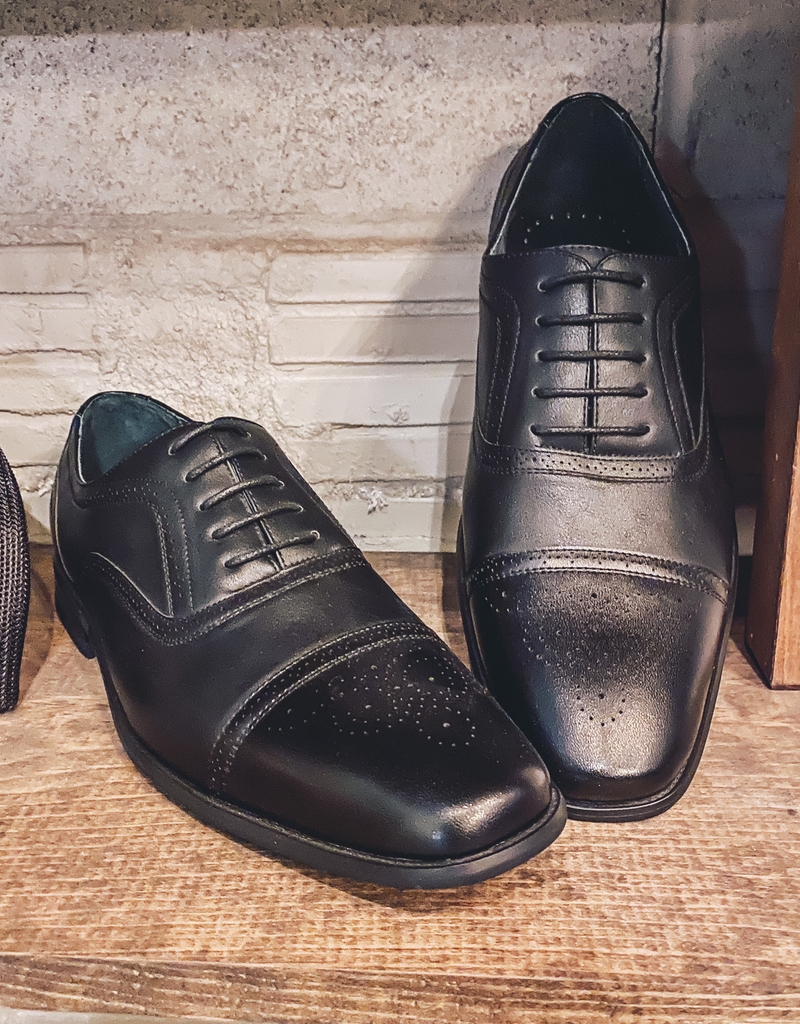 Black Detailed Dress Shoe