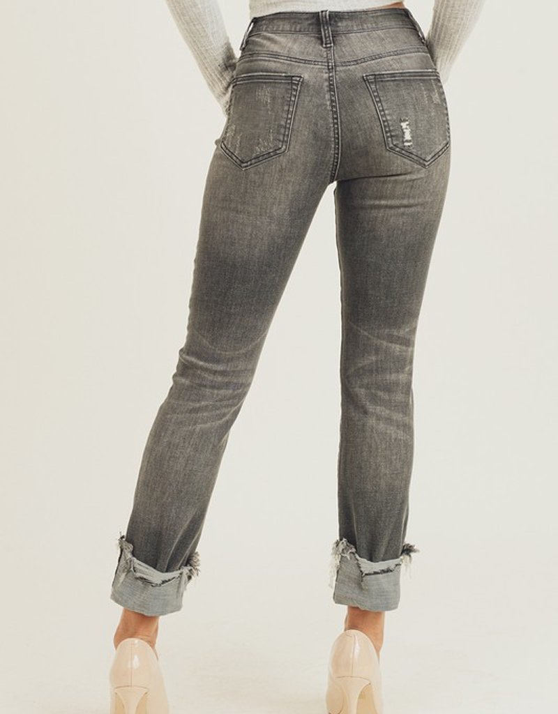 Mid Rise Frayed Cuff Ankle Straight Jeans