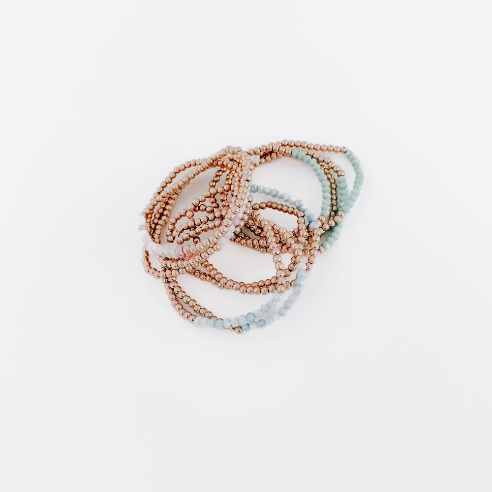 Avary Glass and Metallic Bead Bracelet