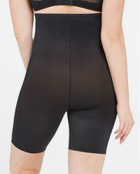 Thinstincts 2.0 High-Waisted Mid-Thigh Short - Very Black
